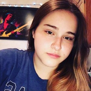 Meet your Posher, Gabrielle